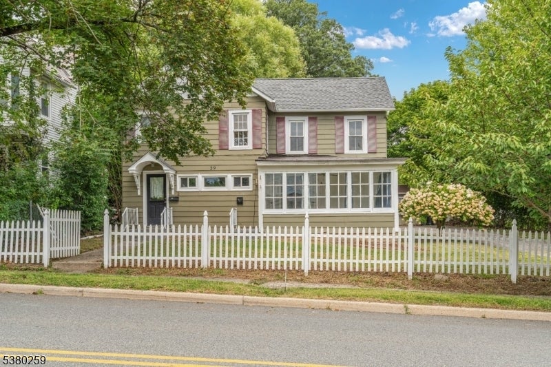 Photo of Listing #3983119