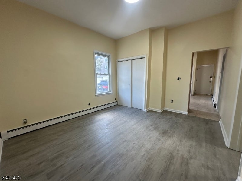 22 2nd Avenue, Paterson City