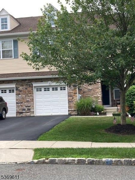 Photo of Listing #3984214