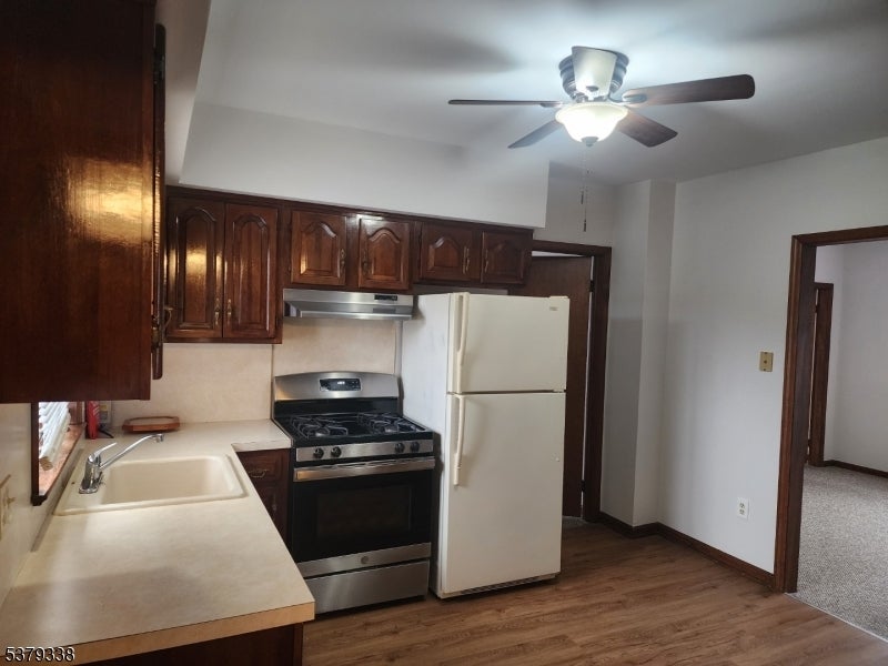 Photo of Listing #3984273
