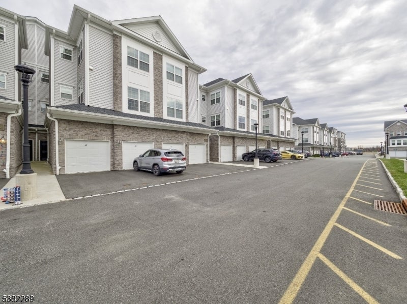 Photo of Listing #3984661