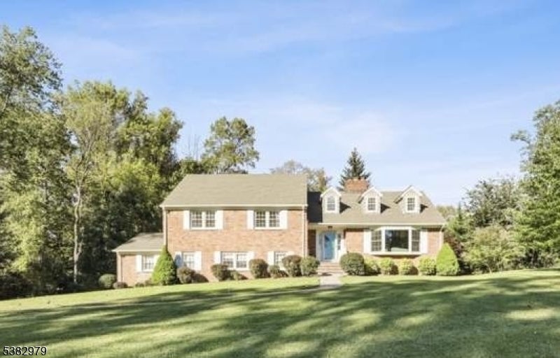 Photo of Listing #3985177