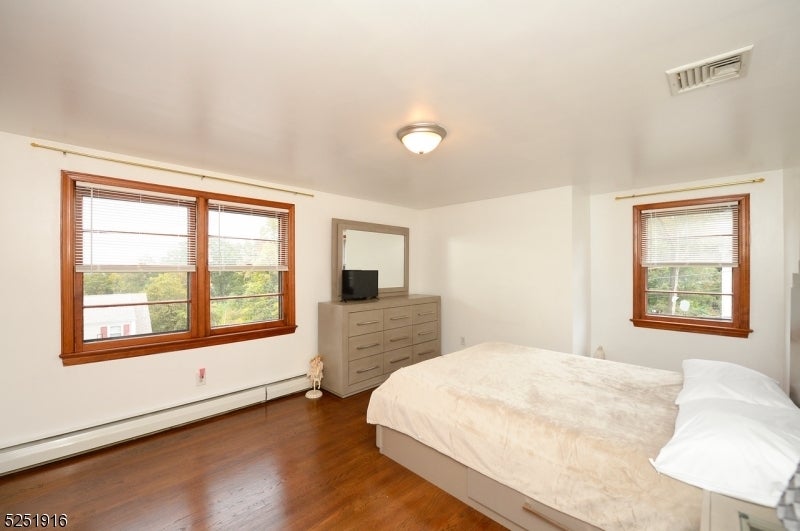 4 Mary St, Hawthorne Boro