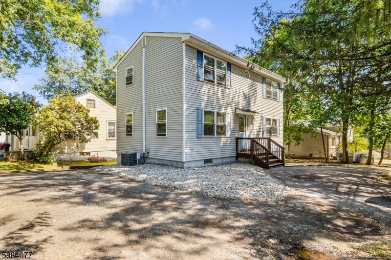 Photo of Listing #3986105