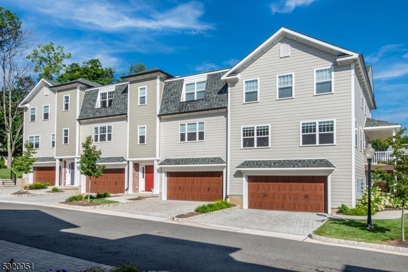 Photo of Listing #3986590