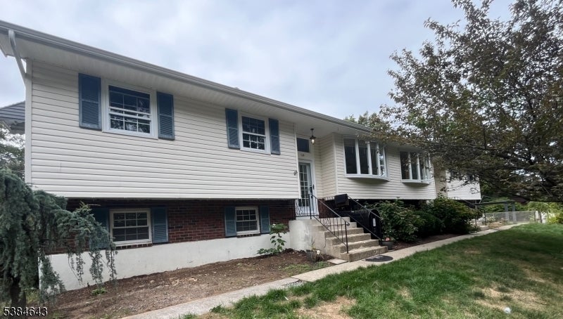 Photo of Listing #3986660