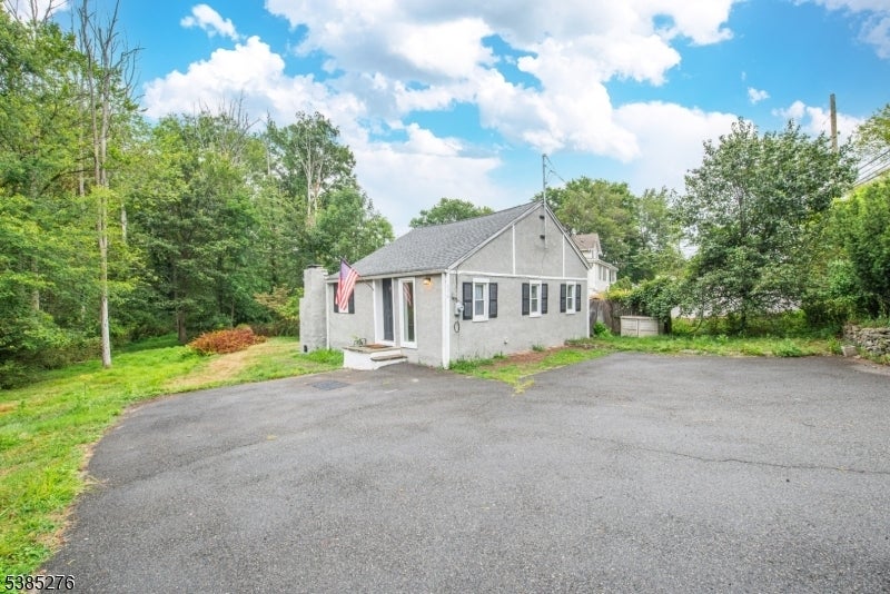 Photo of Listing #3987195