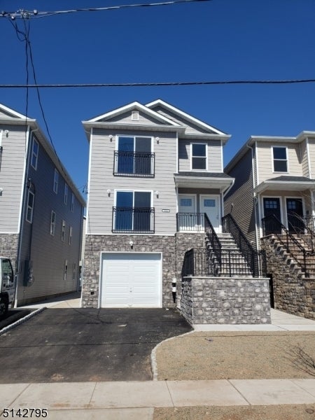 211 Butler St 1st, Elizabeth City