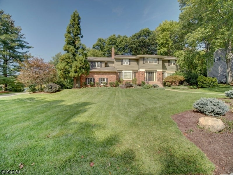 Photo of Listing #3987400