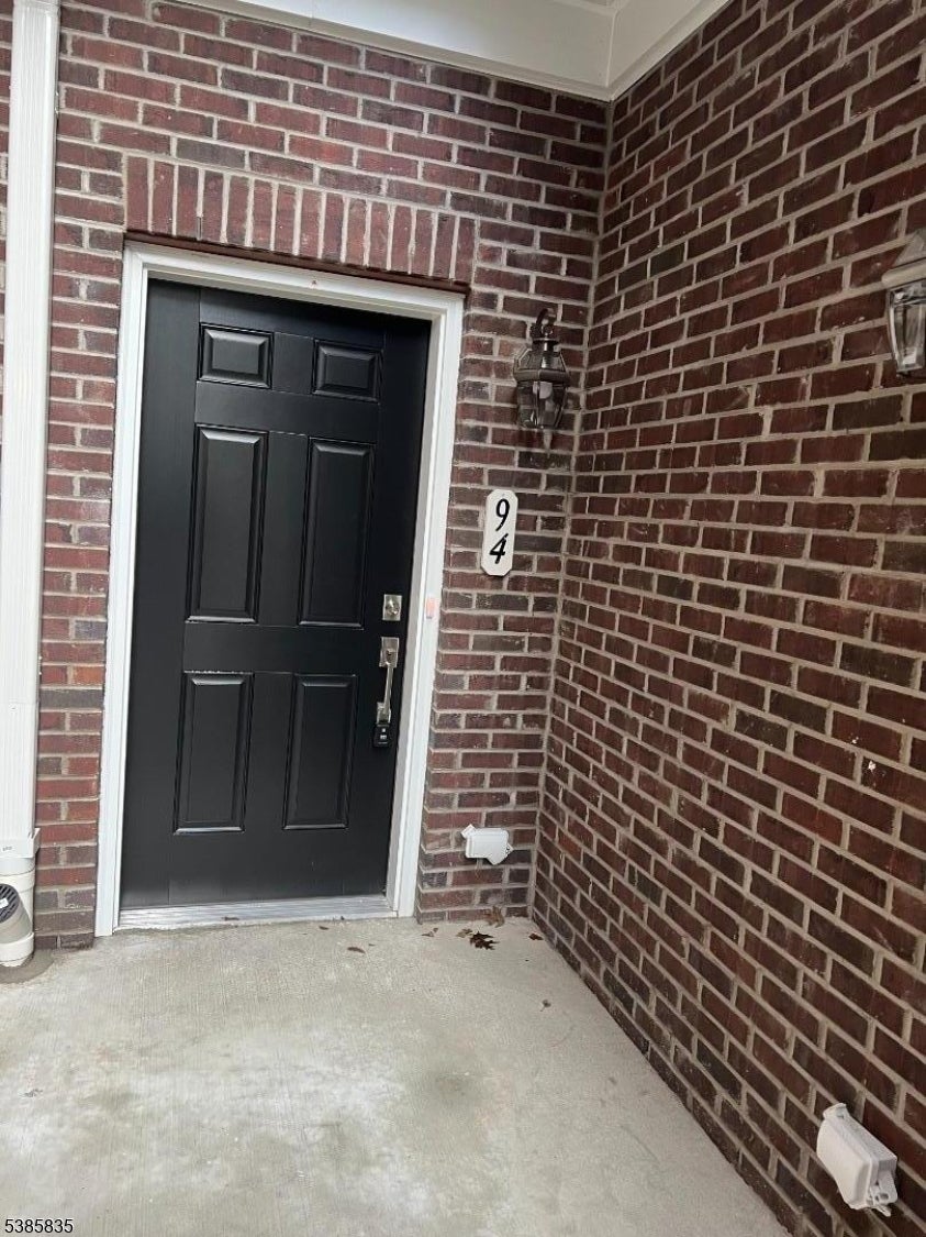 Photo of Listing #3987710