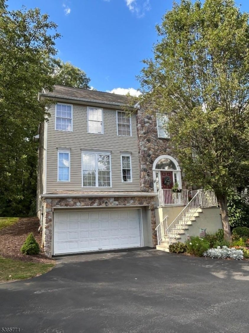 Photo of Listing #3987906