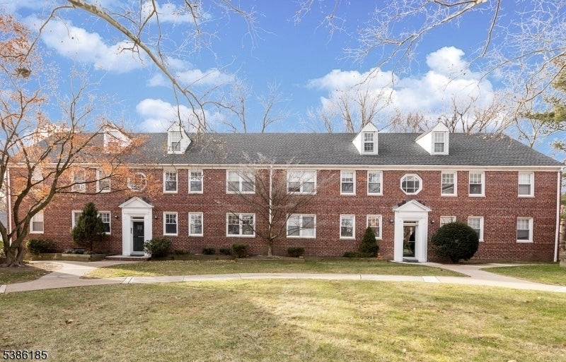 Photo of Listing #3988066