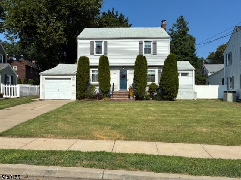 Photo of Listing #3988918