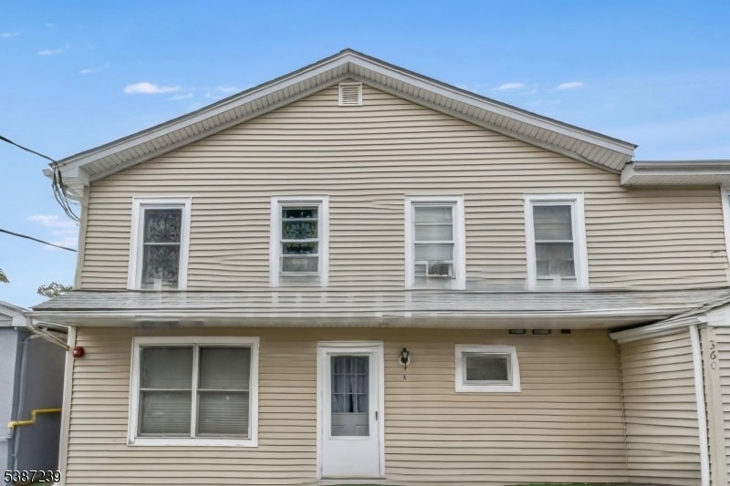 Photo of Listing #3988997