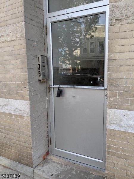 Photo of Listing #3989067