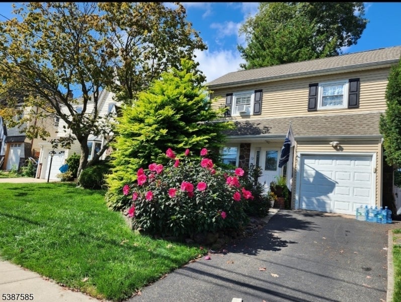 Photo of Listing #3989347