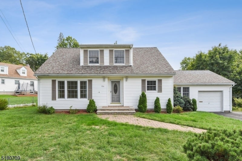 Photo of Listing #3989388