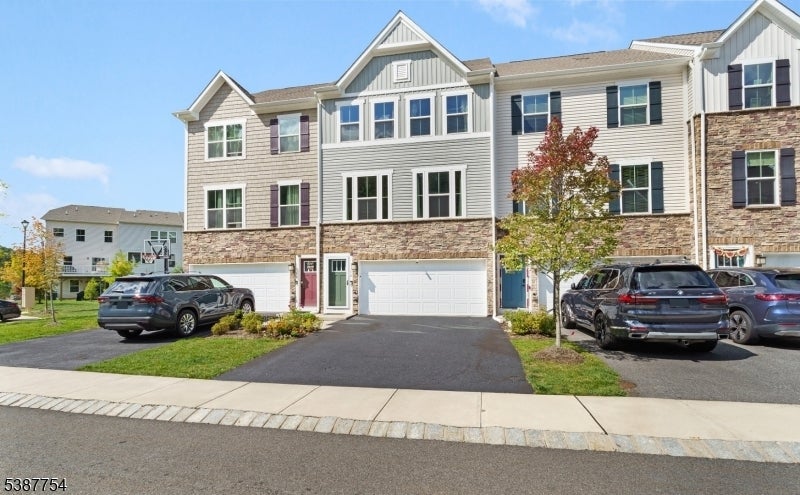 Photo of Listing #3989499