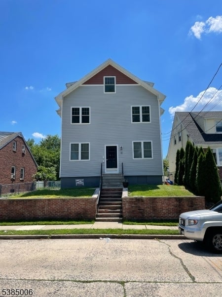 Photo of Listing #3989952