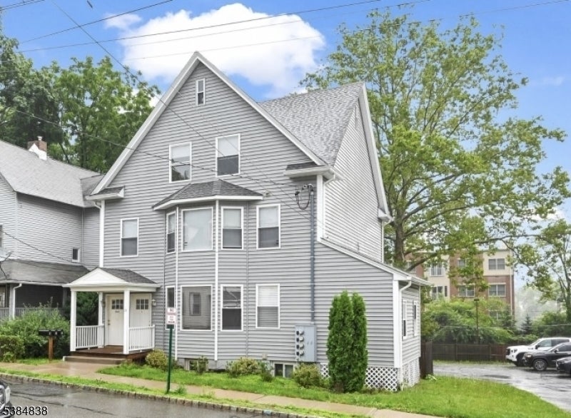 Photo of Listing #3990199