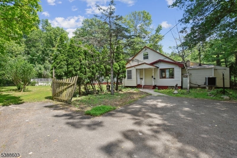 Photo of Listing #3990202