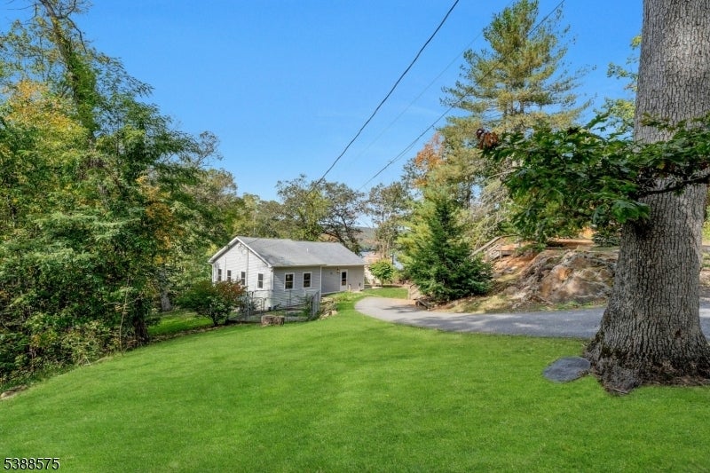 Photo of Listing #3990531