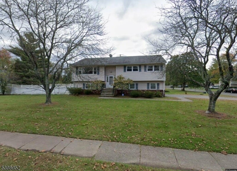 Photo of Listing #3990540