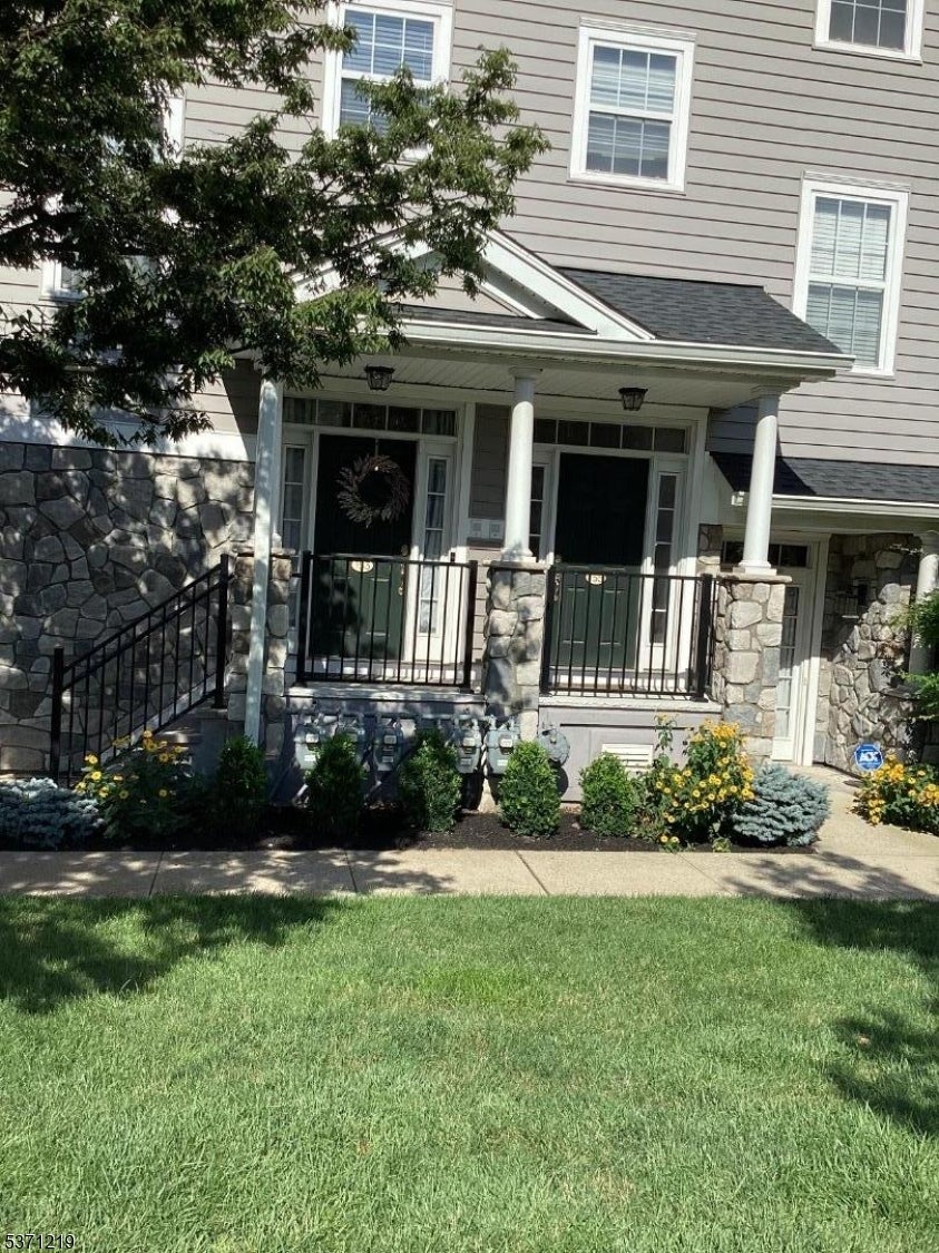 Photo of Listing #3990591