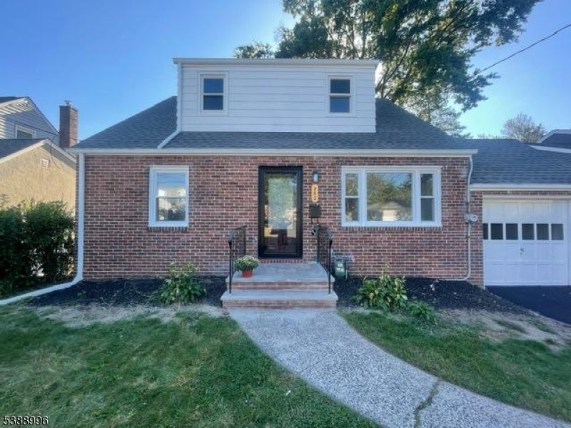 Photo of Listing #3990703