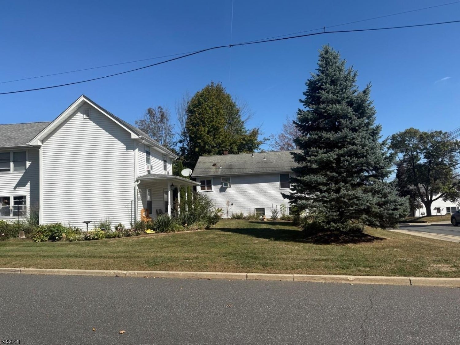 Photo of Listing #3990798