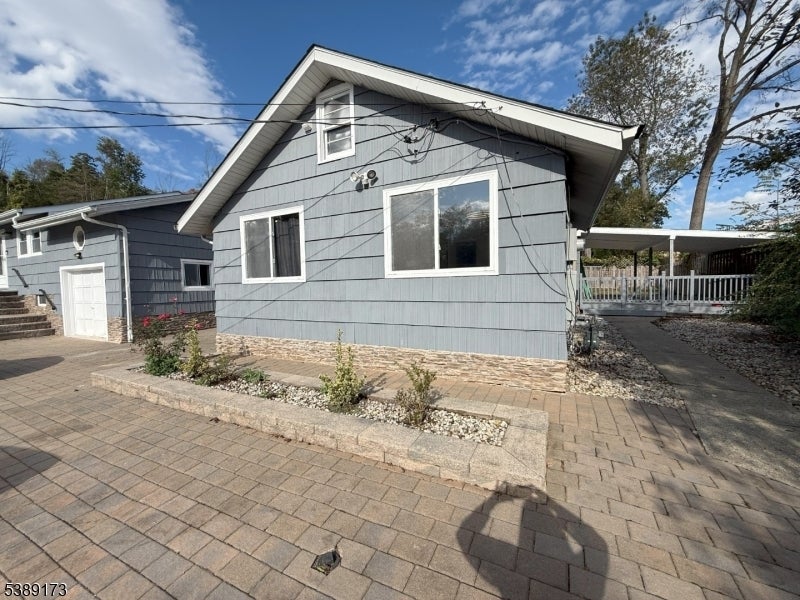 Photo of Listing #3991265