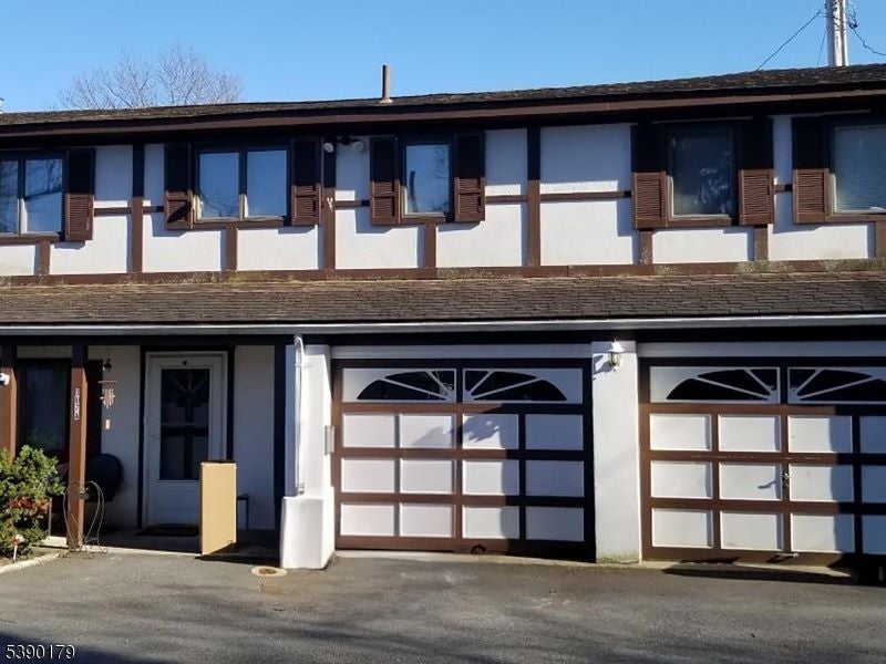 Photo of Listing #3991532