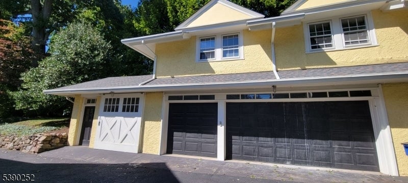 Photo of Listing #3991644