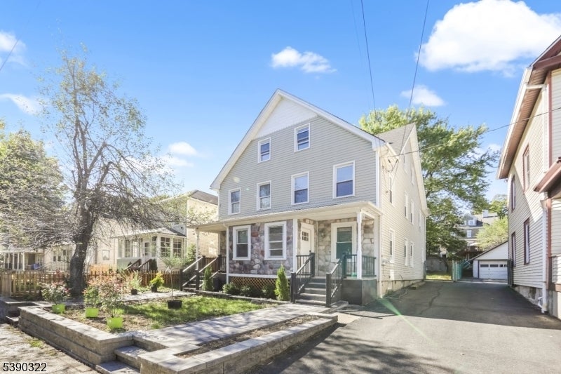 Photo of Listing #3991712