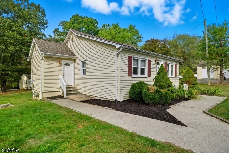 Photo of Listing #3991821