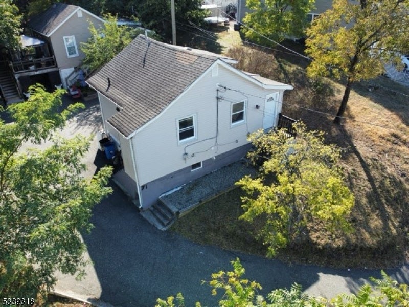 Photo of Listing #3991922