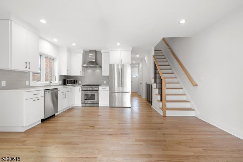 60 Church St, Millburn Twp.