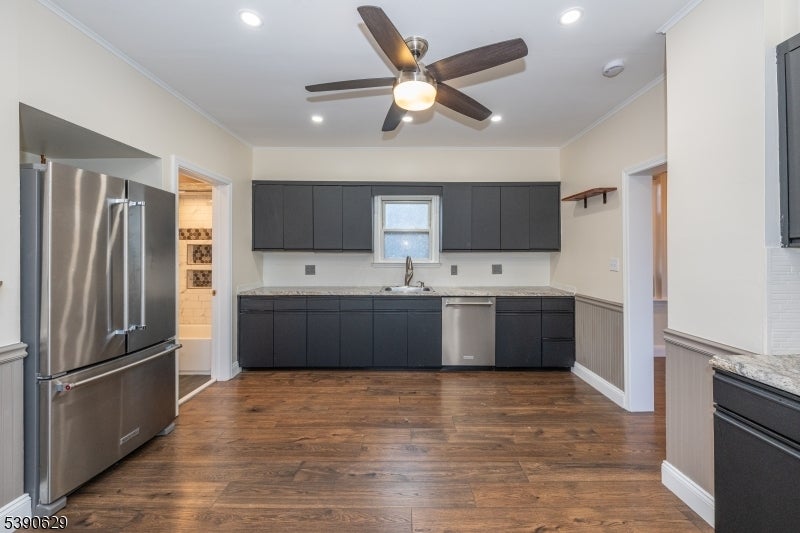 Photo of Listing #3992076