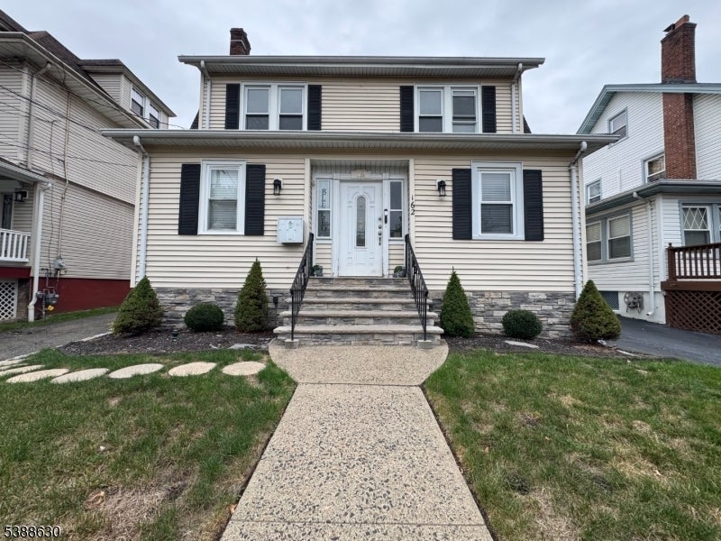 Photo of Listing #3992366