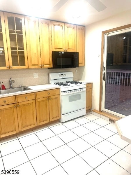 Photo of Listing #3992547