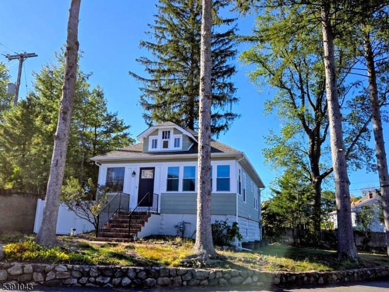 Photo of Listing #3992821