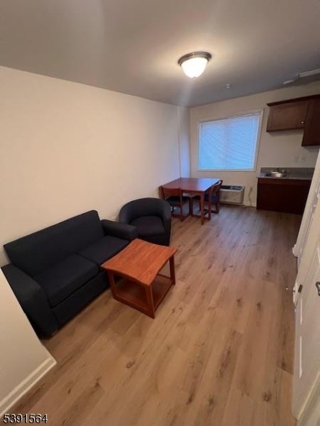 Photo of Listing #3992832