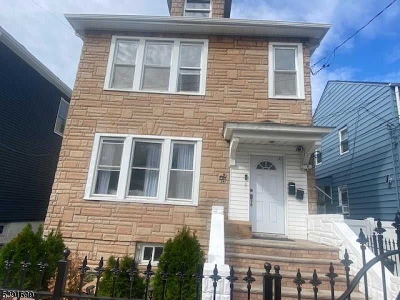 241 N 16th St, Bloomfield Twp.