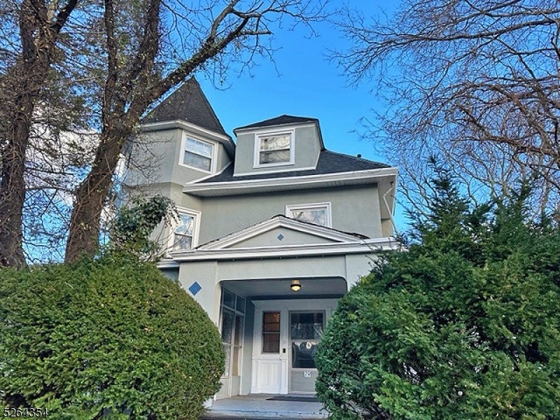 Photo of Listing #3993198