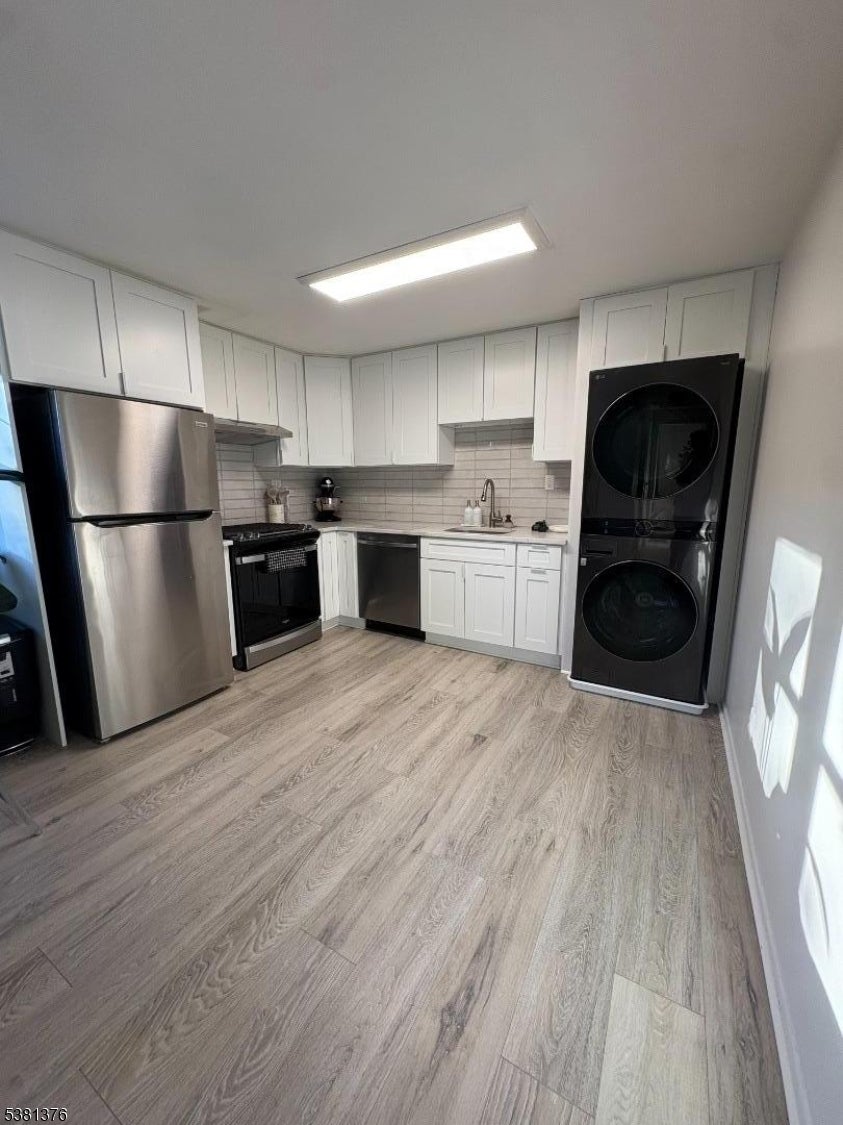 Photo of Listing #3993206