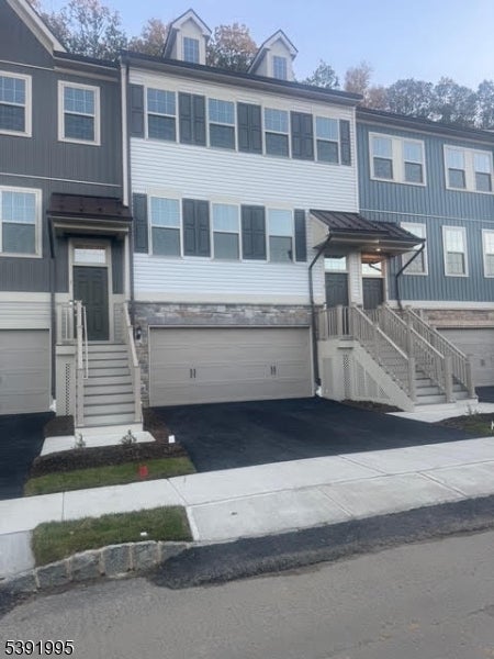 Photo of Listing #3993318