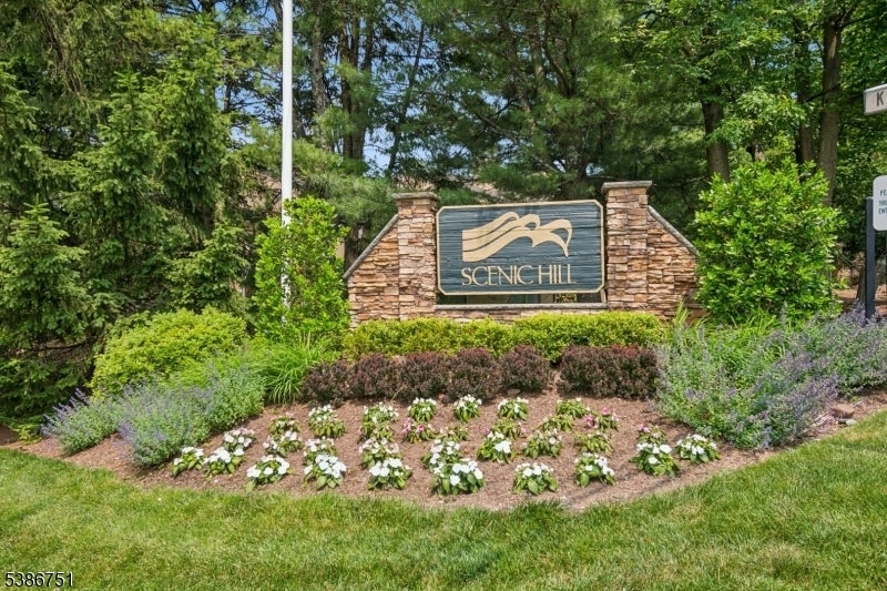 Photo of Listing #3993322