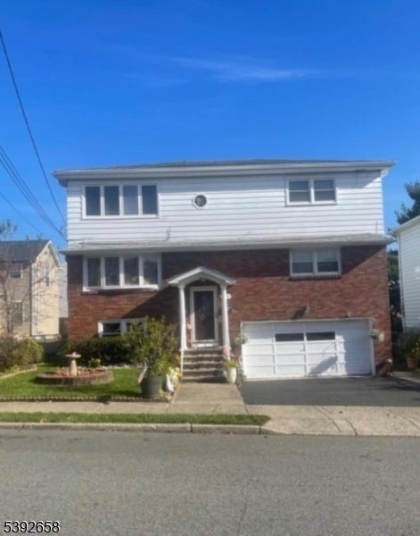 Photo of Listing #3993713