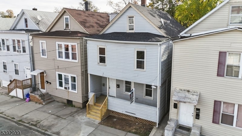 Photo of Listing #3993950