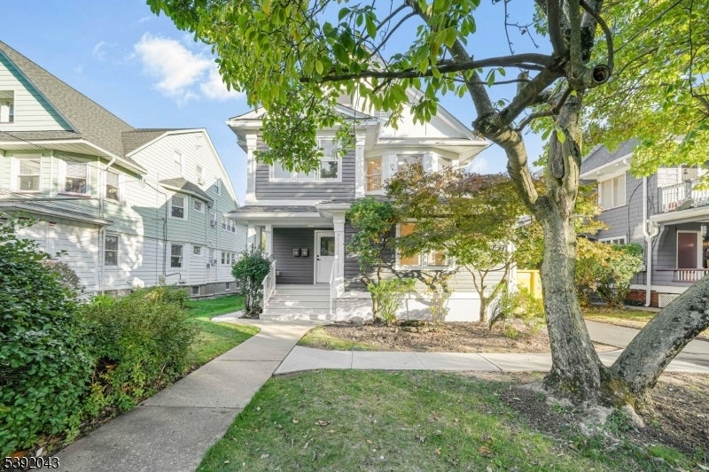 Photo of Listing #3993976